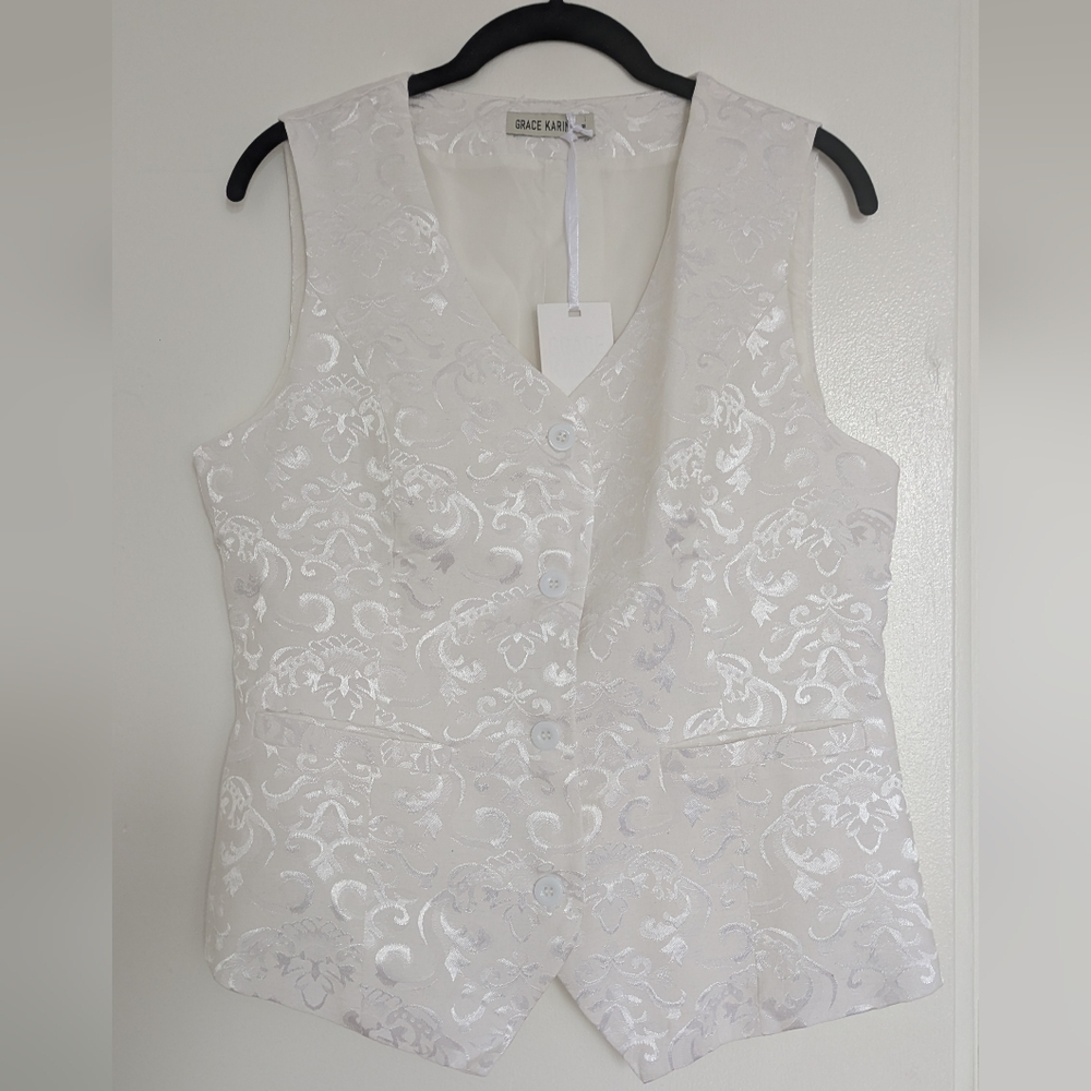 NWT Button up Vest Grace Karin White Jacquard Waistcoat With Pockets